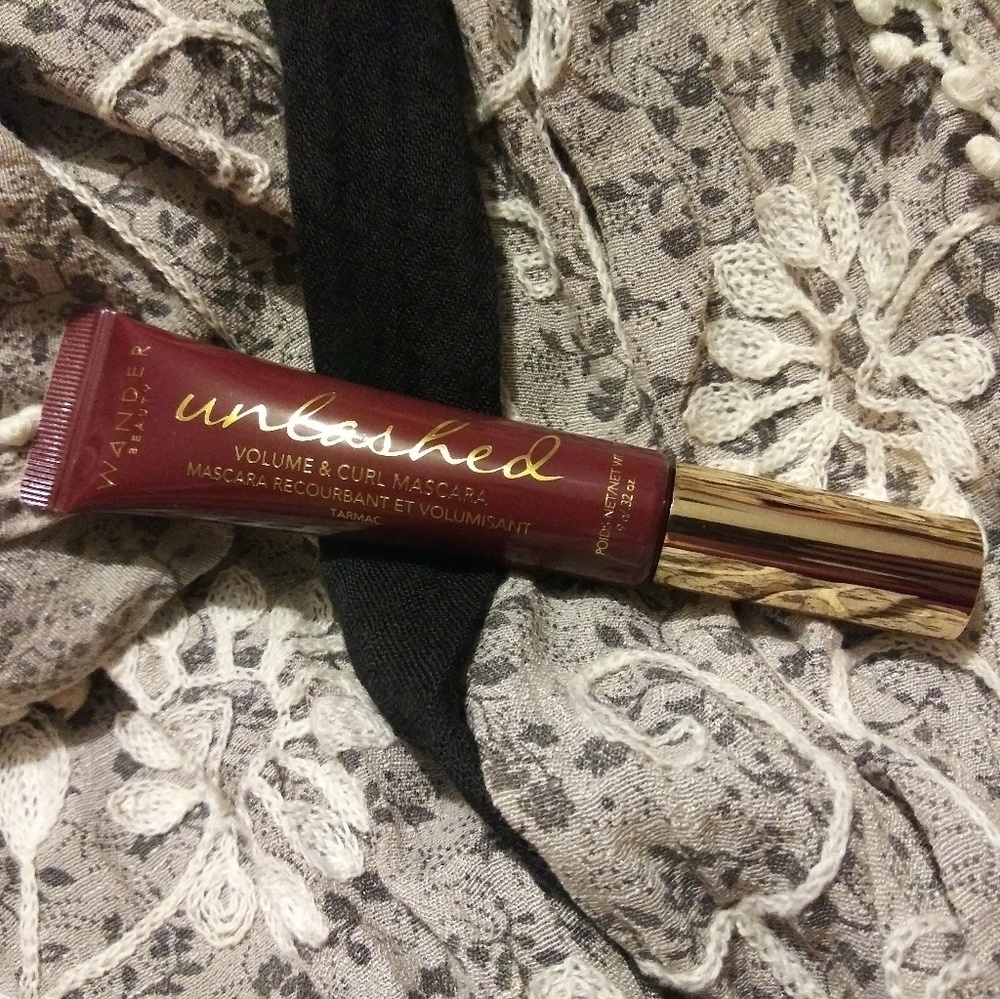 ✨Brand New Unleashes mascara✨